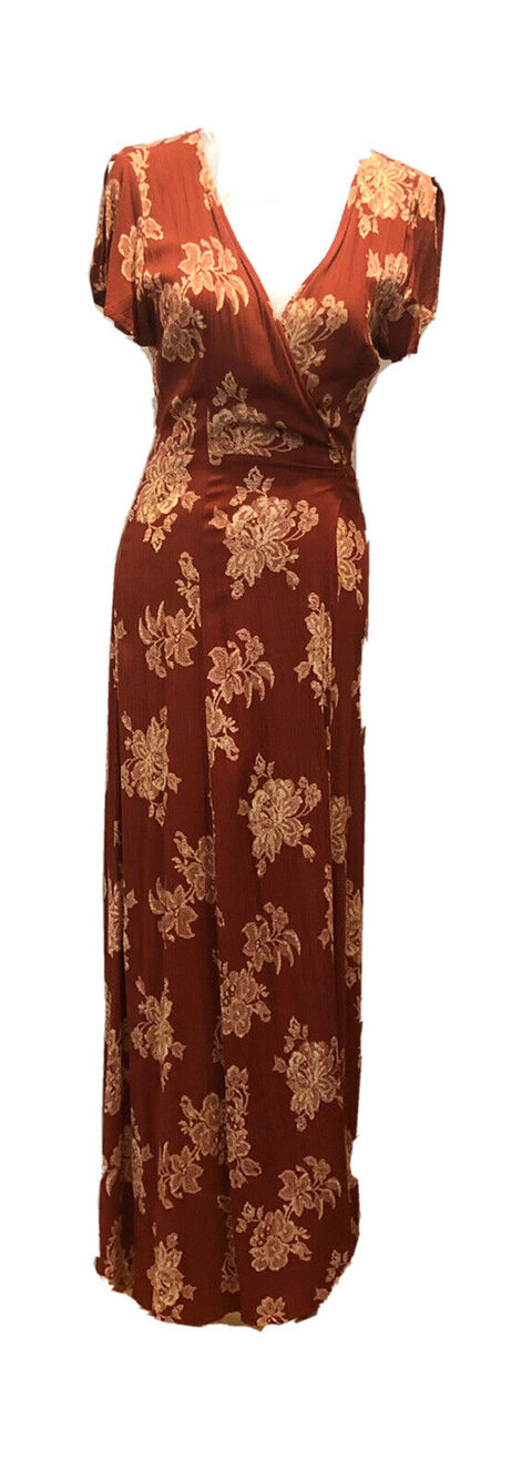 Lulus Much Obliged Lovely Red Flowered Rayon Wrap Dress Maxi Short sleeve M